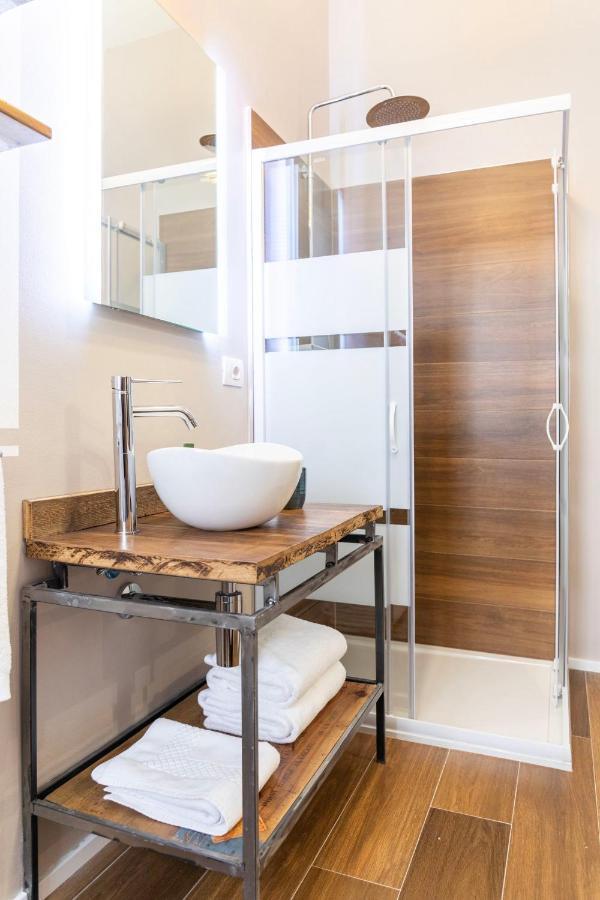 Happy Travelers Apartment By Holiday Solutions Como Luaran gambar
